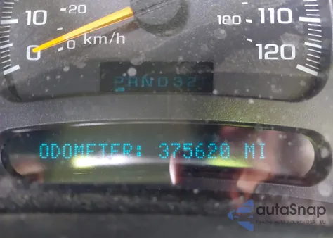 2004 Chevrolet Suburban 1500 Lt z USA, uszkodzony, nr VIN 1GNFK16Z44J180705